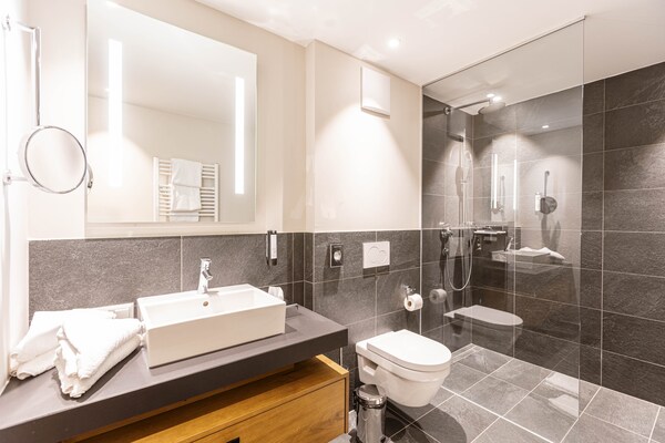 Foto van Gezellig chalet met balkon (zonder borg) - Vakantiehuis in Ehrwald - BathRoom