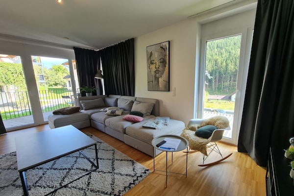 Foto van Luxe appartement met een fantastisch bergpanorama - Vakantiehuis in Ebene Reichenau - LivingRoom