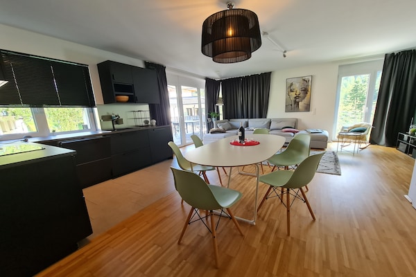 Foto van Luxe appartement met een fantastisch bergpanorama - Vakantiehuis in Ebene Reichenau - LivingRoom