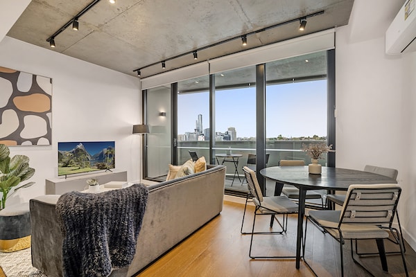 Foto van Modern, luxe appartement met 1 slaapkamer en balkon - LivingRoom