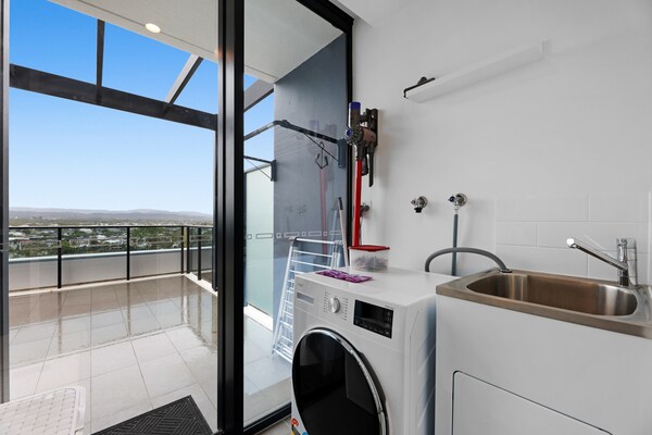 Foto van Luxe 2-slpk appartement aan zee met fitness, zwembad en prachtig uitzicht. - BathRoom