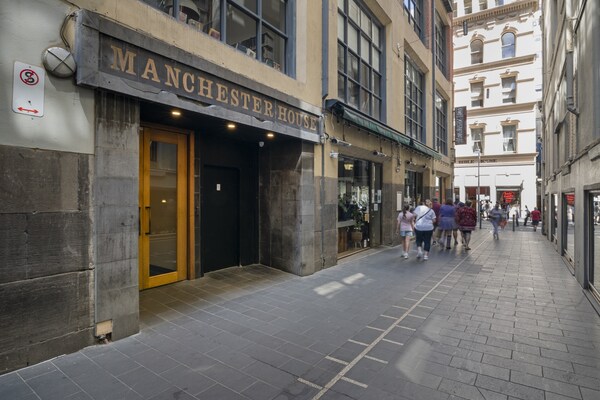 Foto van Klassieke stadsaccommodatie met 1slaapkamer, vlakbij eetgelegenheden en steegjes - HallReception