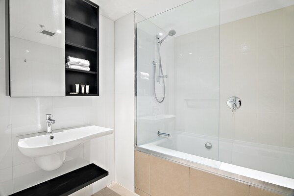 Foto van Strak appartement in het centrum van Melbourne - Vakantiehuis in Melbourne - BathRoom