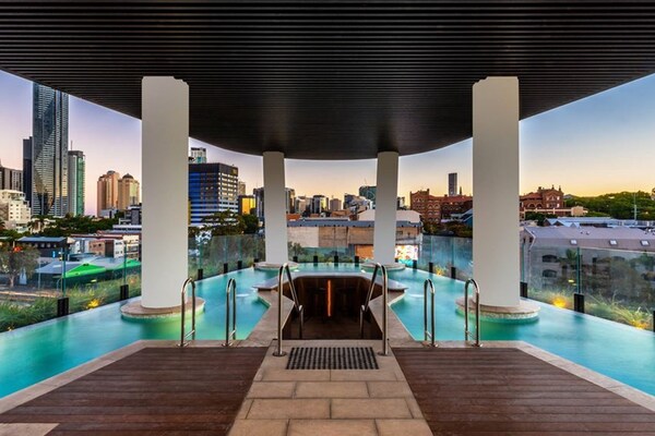 Foto van Stijlvol appartement met 1 slaapkamer in Fortitude Valley - PoolOfHouse