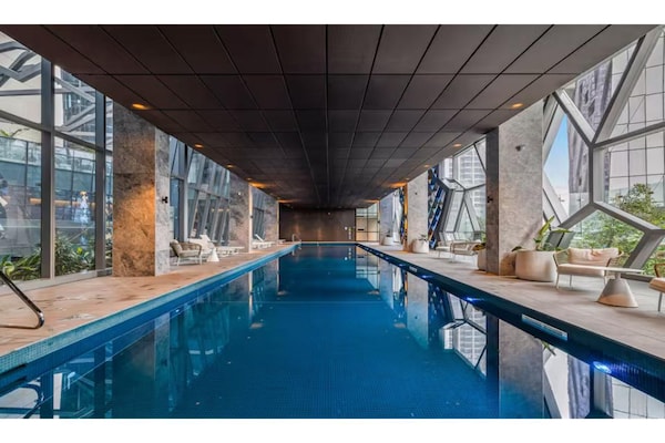 Foto van Skyline & Sea Luxe Verwarmd Zwembad, Fitnessruimte, Sauna, Stoomcabine - PoolOfHouse