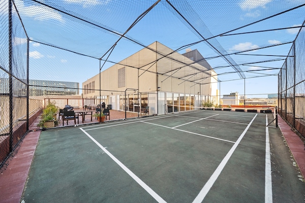 Foto van Stijlvol appartement met 2 slaapkamers, zwembad en parkeergelegenheid. - Facilities