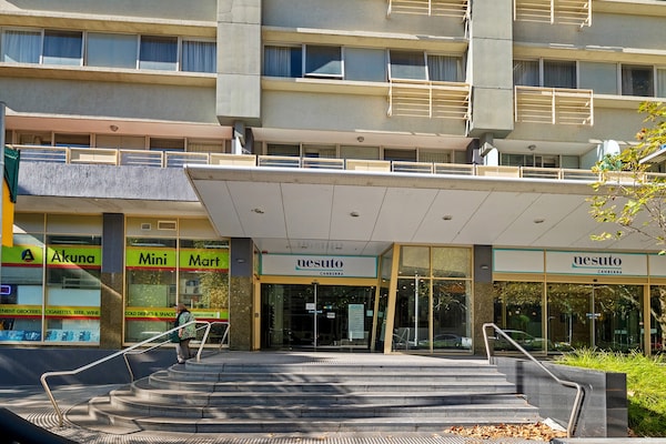 Foto van Stijlvol appartement met 2 slaapkamers, zwembad en parkeergelegenheid. - ExteriorSummer