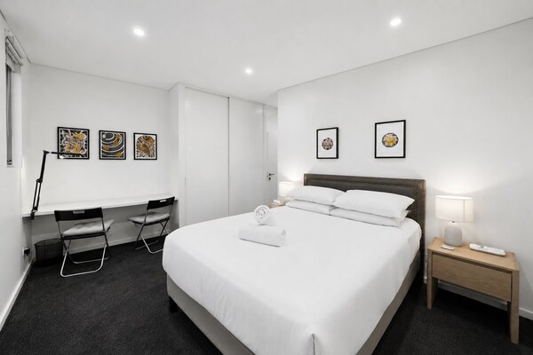 Foto van Designappartement met 1 slaapkamer en balkon - Vakantiehuis in Rozelle - BedRoom