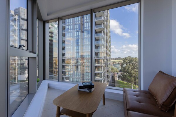 Foto van Appartement met 2 slaapkamers en uitzicht op de skyline nabij Flemington - TerraceBalcony