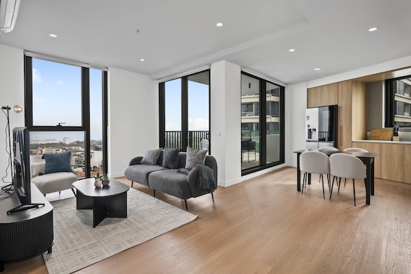 Foto van Appartement met balkon en 3 slaapkamers vlakbij Albert Park - LivingRoom