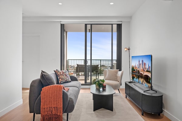 Foto van Verhoogde woning met 3 slaapkamers in Fareham St Kilda - LivingRoom