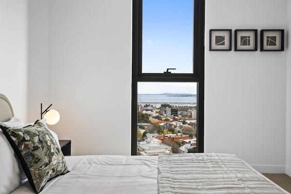 Foto van Lichtrijk, gloednieuw appartement met 3 slaapkamers - BedRoom