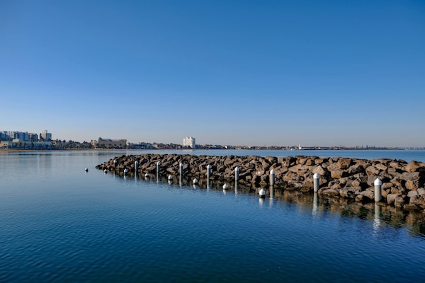 Foto van Skydeck appartement met 2 slaapkamers nabij Albert Park - ExteriorSummer