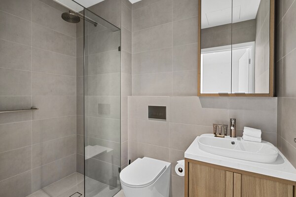 Foto van Appartement met 2 slaapkamers aan St Kilda Road met toegang tot het dakterras - BathRoom