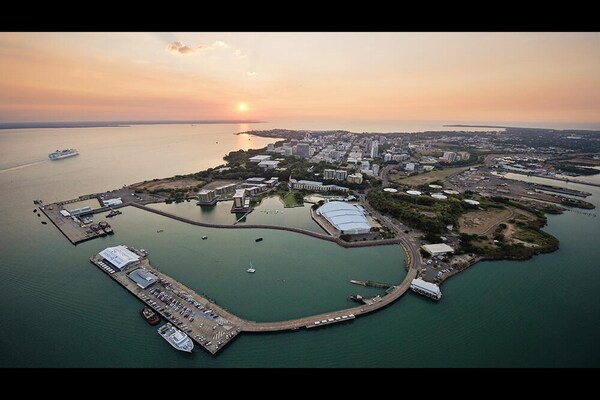 Foto van CBD 1-slaapkamer appartement vlakbij Darwin Esplanade - ExteriorSummer