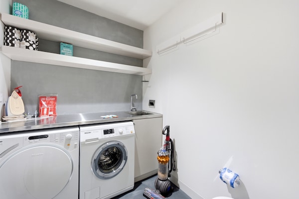 Foto van Appartement met 1 slaapkamer aan het water in Kingston - BathRoom