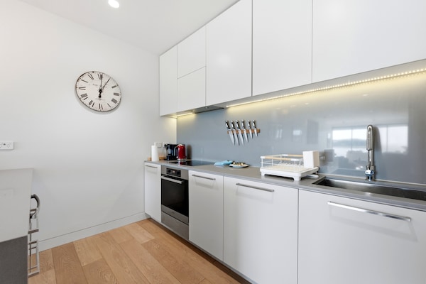 Foto van Appartement met 1 slaapkamer aan het water in Kingston - Kitchen