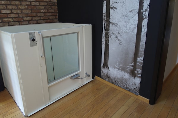 Foto van Groot vakantiehuis voor het hele gezin in Houyet - Vakantiehuis in Houyet - Landing