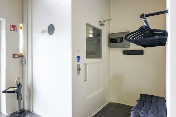Foto van Groot vakantiehuis voor het hele gezin in Houyet - Vakantiehuis in Houyet - Facilities