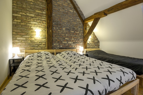 Foto van Groot vakantiehuis voor het hele gezin in Houyet - Vakantiehuis in Houyet - BedRoom