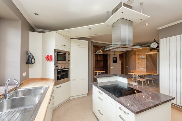 Foto van Luxe spakasteel met zwembad. - Vakantiehuis in Spa - Kitchen