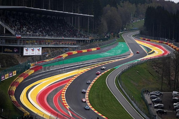 Foto van Luxe spakasteel met zwembad. - Vakantiehuis in Spa - AreaSummer20KM