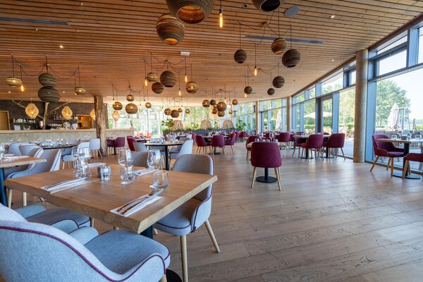 Foto van Ruim huisje met tuin - Vakantiehuis in Antoing - ParkFacilities