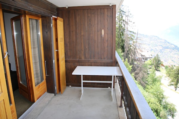 Foto van Appartement bij kabelbaan met uitzicht - Vakantiehuis in Veysonnaz - ExteriorSummer