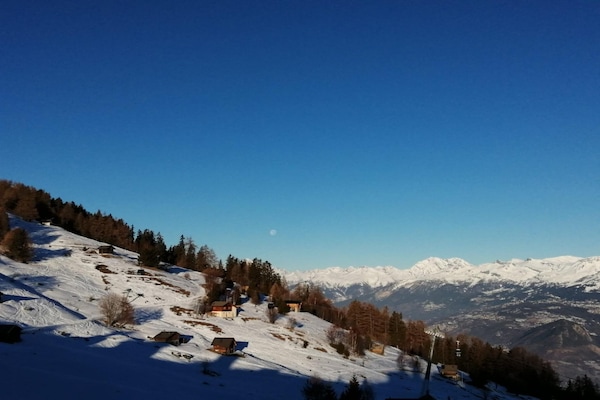 Foto van Luxe appartement in Veysonnaz - Vakantiehuis in Veysonnaz - ViewWinter