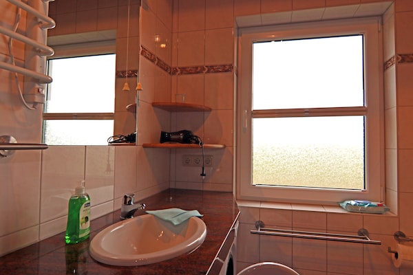 Foto van Vakantiehuis met open haard in Mechelsdorf - Vakantiehuis in Mechelsdorf - BathRoom