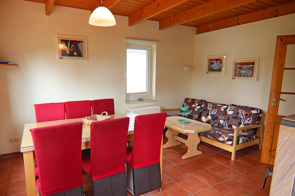 Foto van Vakantiehuis met open haard in Mechelsdorf - Vakantiehuis in Mechelsdorf - DiningRoom
