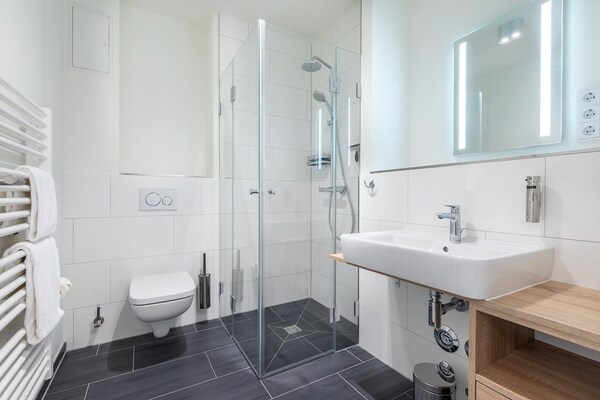 Foto van Verblijf inclusief sauna en westelijke loggia - Vakantiehuis in Travemünde - BathRoom