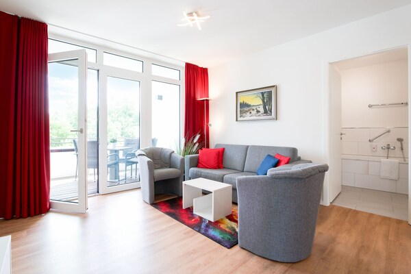 Foto van Huis met toegang tot een spa vlakbij de zee - Vakantiehuis in Travemünde - LivingRoom