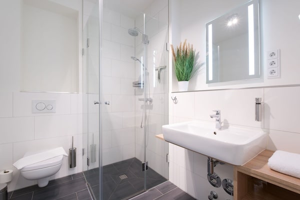Foto van Parkside Nook met sauna - Vakantiehuis in Travemünde - BathRoom