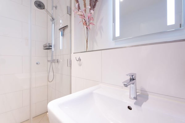 Foto van Parkside Nook met sauna - Vakantiehuis in Travemünde - BathRoom