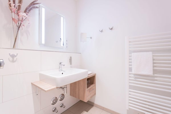 Foto van Parkside Nook met sauna - Vakantiehuis in Travemünde - BathRoom