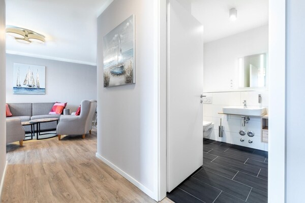 Foto van Ruim appartement met overdekt terras - Vakantiehuis in Travemünde - LivingRoom