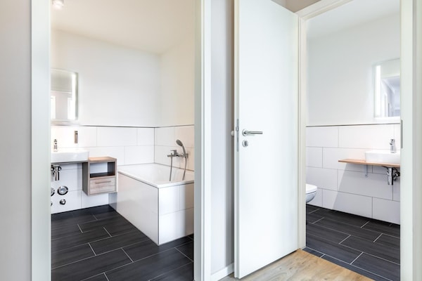 Foto van Ruim appartement met overdekt terras - Vakantiehuis in Travemünde - BathRoom