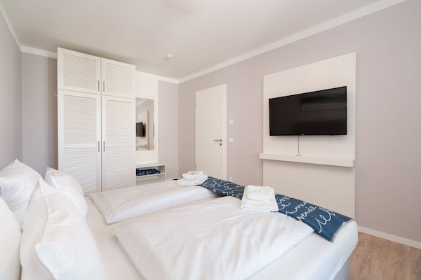 Foto van Modern vakantieappartement met zonnige loggia - Vakantiehuis in Travemünde - BedRoom