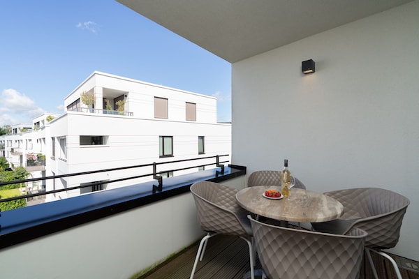 Foto van Modern vakantieappartement met zonnige loggia - Vakantiehuis in Travemünde - TerraceBalcony