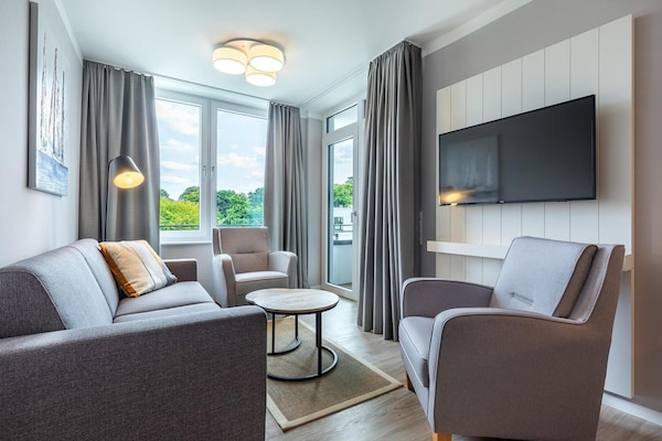 Foto van Stijlvol appartement met zonnig balkon - Vakantiehuis in Travemünde - LivingRoom
