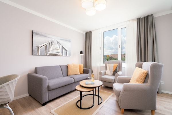 Foto van Zonverlichte Baltische Retreat voor 4 - Vakantiehuis in Travemünde - LivingRoom