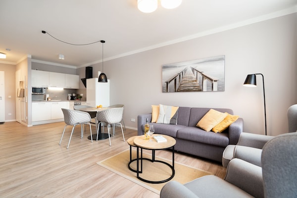Foto van Zonverlichte Baltische Retreat voor 4 - Vakantiehuis in Travemünde - LivingRoom