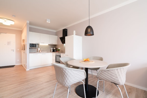 Foto van Zonverlichte Baltische Retreat voor 4 - Vakantiehuis in Travemünde - DiningRoom