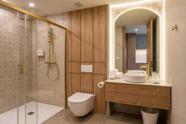 Foto van Appartement La Plaza 2 Deluxe met jacuzzi - Vakantiehuis in Alicante - BathRoom