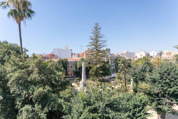 Foto van Appartement La Plaza 2 Deluxe met jacuzzi - Vakantiehuis in Alicante - ViewSummer