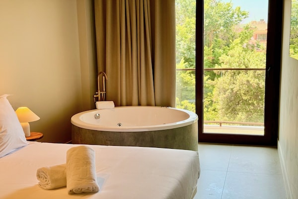 Foto van Appartement La Plaza 2 Deluxe met jacuzzi - Vakantiehuis in Alicante - BedRoom