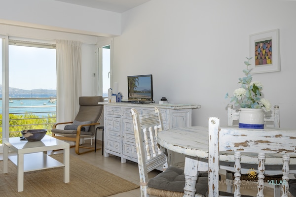 Foto van Appartement in Port de Pollença aan het Strand - Vakantiehuis in Port de Pollença - LivingRoom