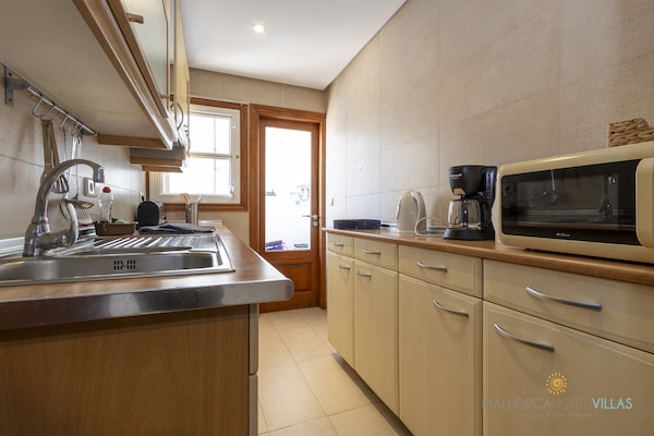 Foto van Appartement in Port de Pollença aan het Strand - Vakantiehuis in Port de Pollença - Kitchen