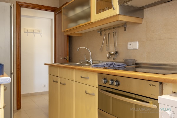 Foto van Appartement in Port de Pollença aan het Strand - Vakantiehuis in Port de Pollença - Kitchen